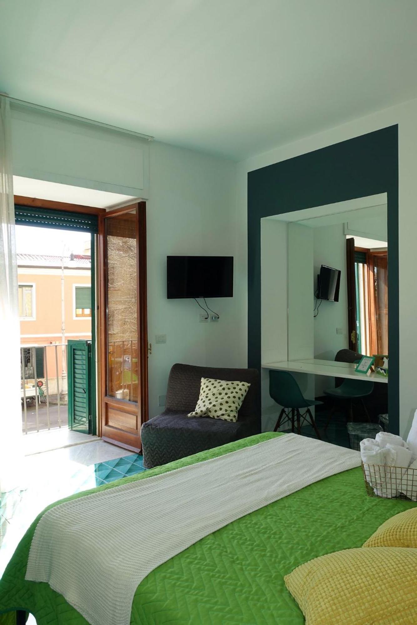 Ninina Boutique Suites Salerno Kültér fotó