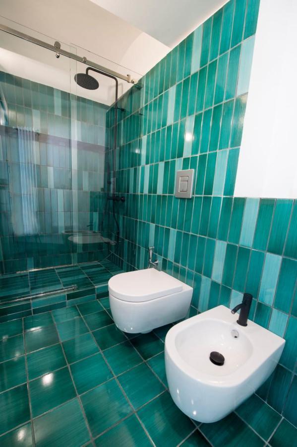 Ninina Boutique Suites Salerno Kültér fotó